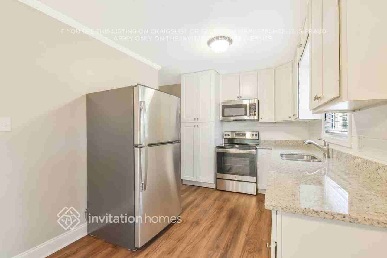 2125 Jennings St - Photo 7 of 25