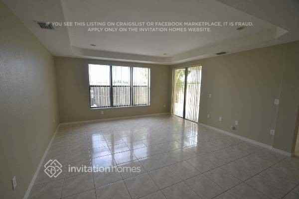 8920 Sw 228th Ln - Photo 2 of 10