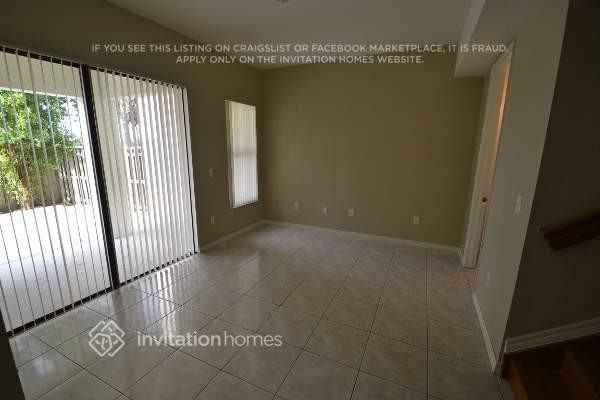 8920 Sw 228th Ln - Photo 3 of 10