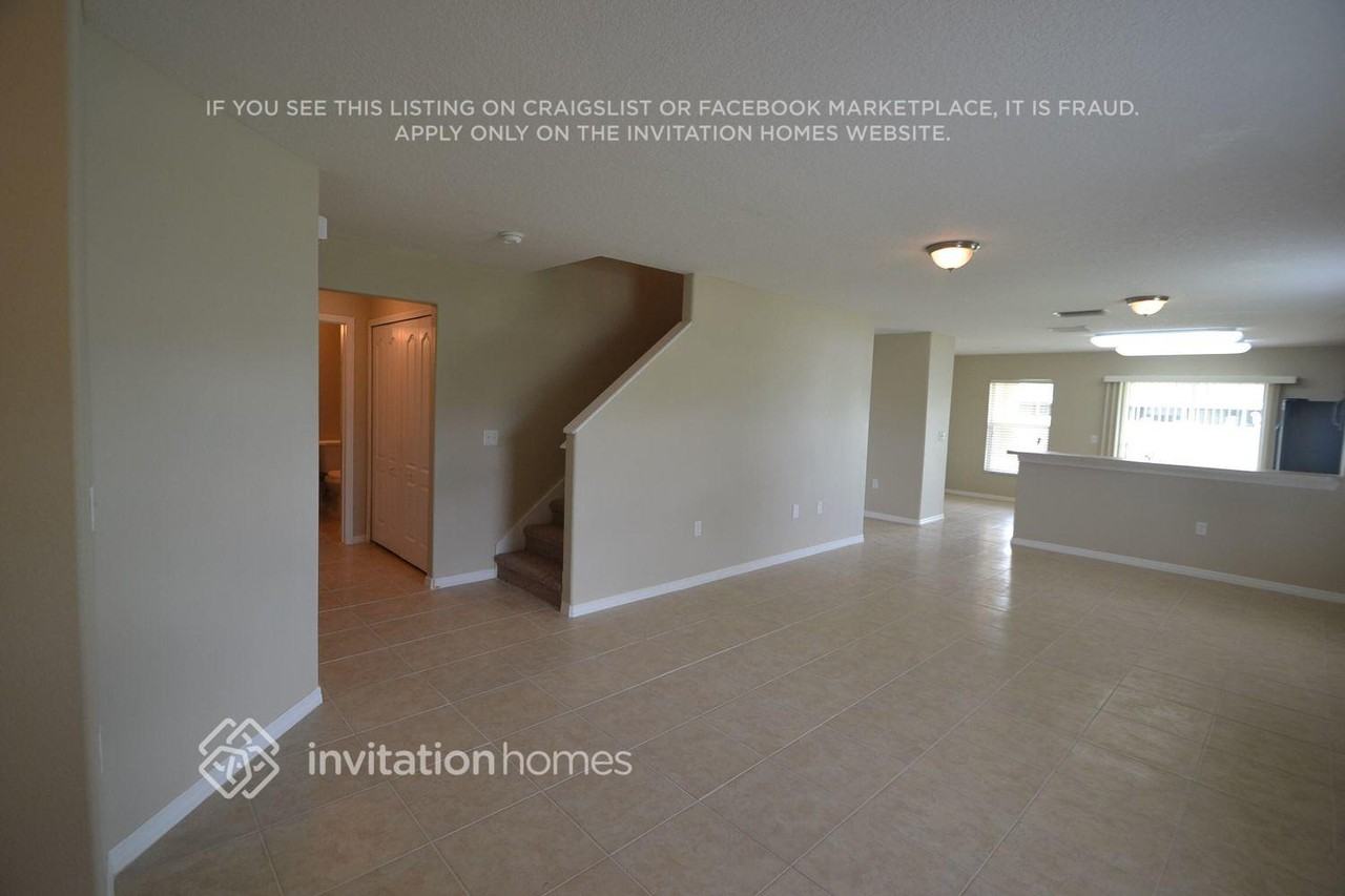 7319 Lumber Port Dr - Photo 2 of 17