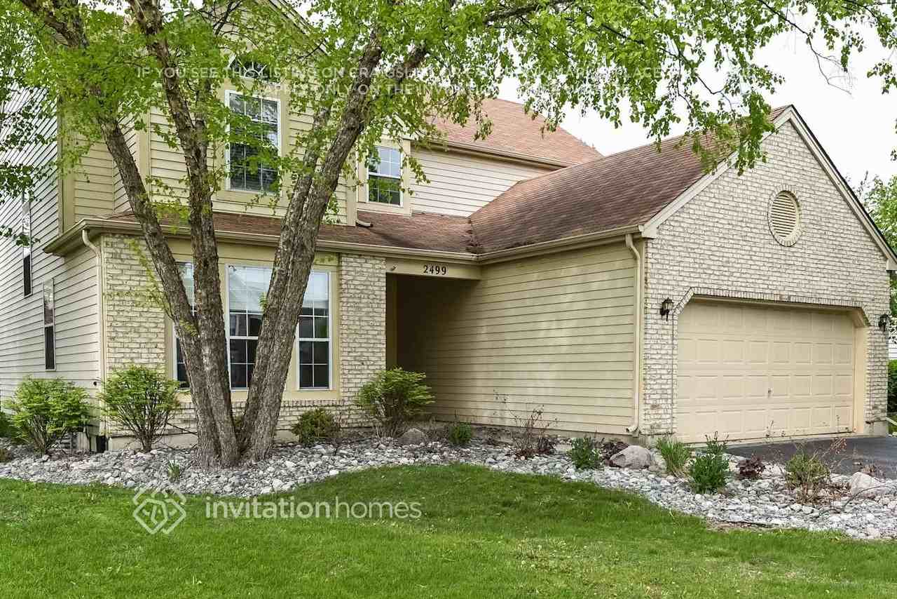 2499 Deerfield Dr - Photo 2 of 17