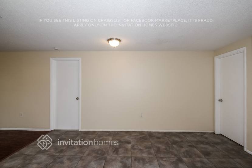 1754 Forest Rd - Photo 5 of 19