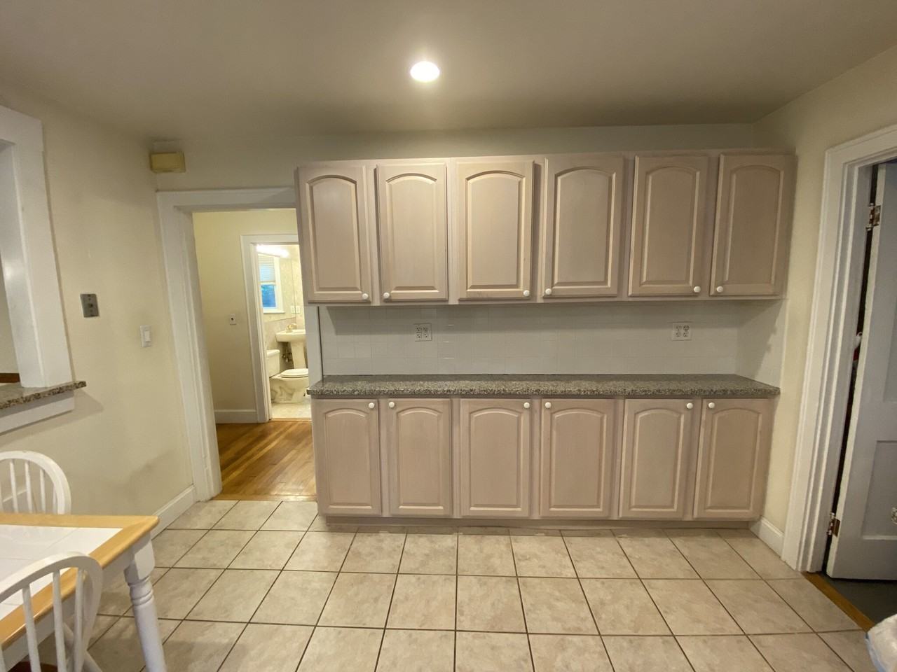 27 Portina Rd - Photo 6 of 17