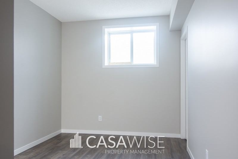 176 6211(Bsmt)Avenue Northwest #BS - Photo 4 of 6