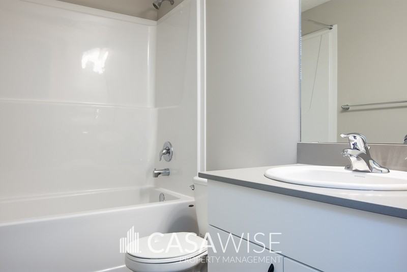 176 6211(Bsmt)Avenue Northwest #BS - Photo 5 of 6