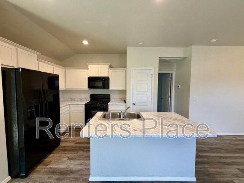 8316 E 161st Pl S - Photo 3 of 16