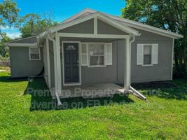 featured image of 807 S Savage St