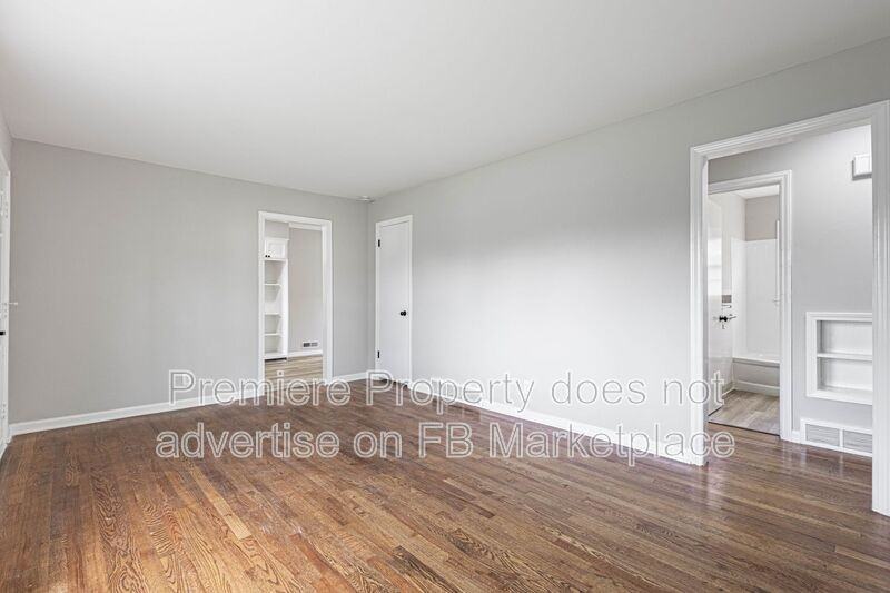 5504 E 101st St - Photo 3 of 12