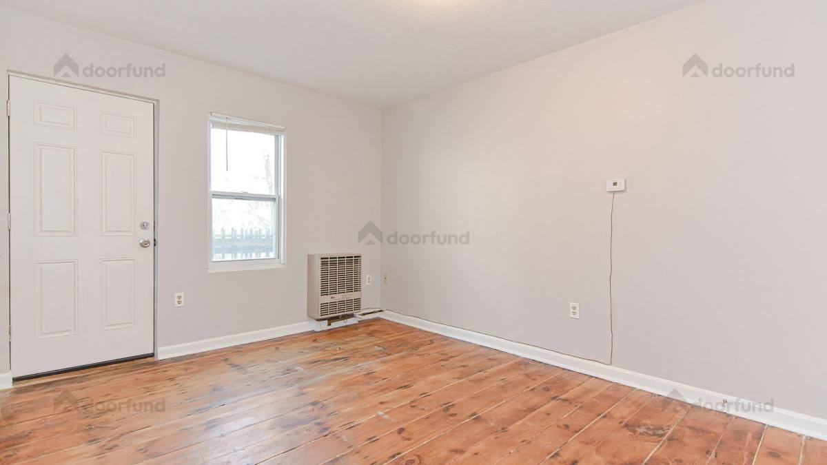 28 Prescott St #6 - Photo 4 of 10