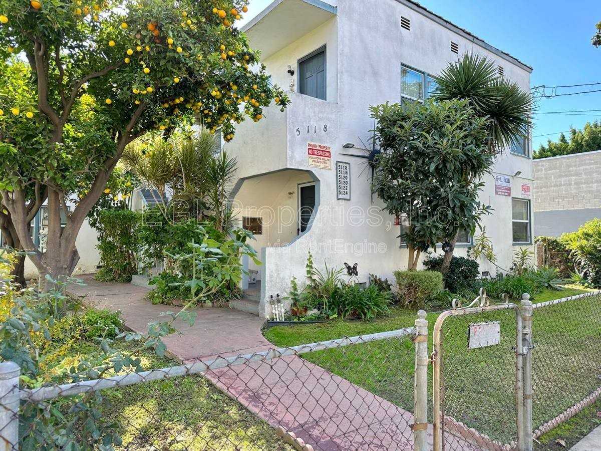 5122 Lemon Grove Ave - Photo 2 of 10