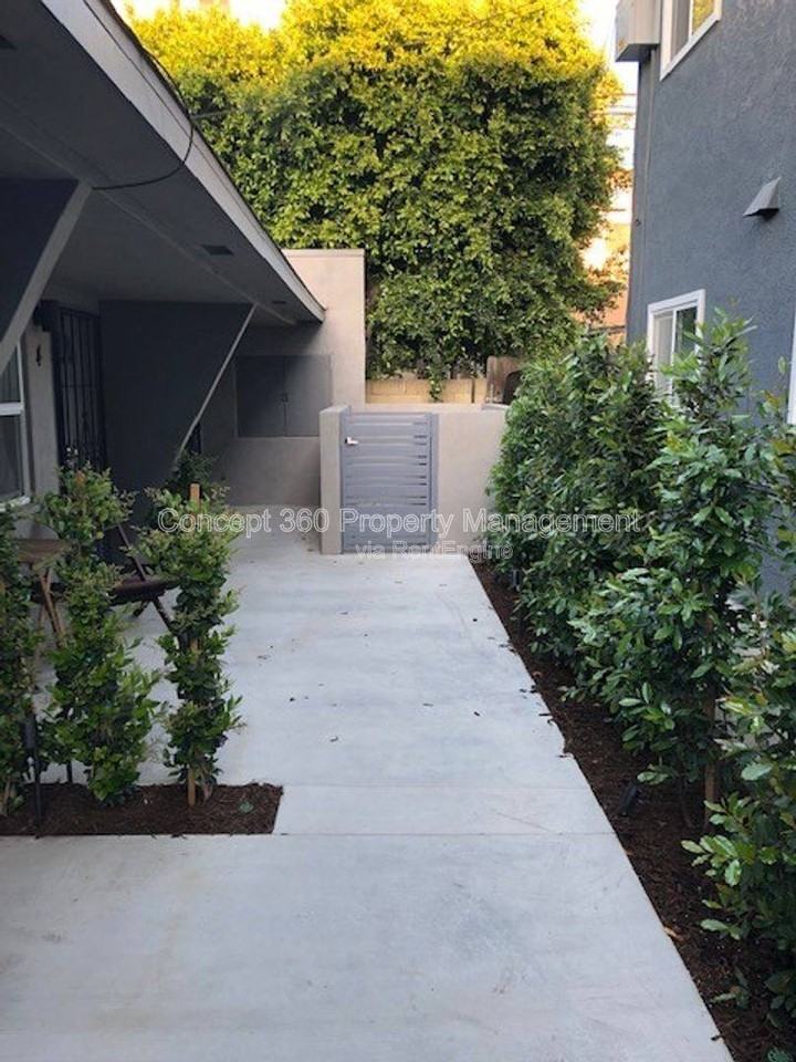 4154 N Business St #5 - Photo 5 of 10