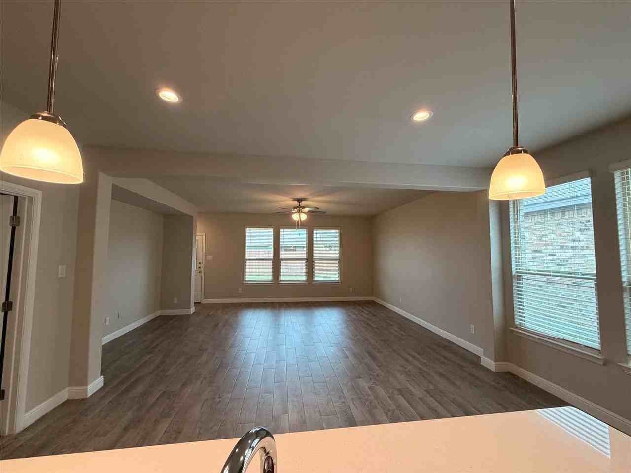 209 Irish Moss Dr - Photo 7 of 23