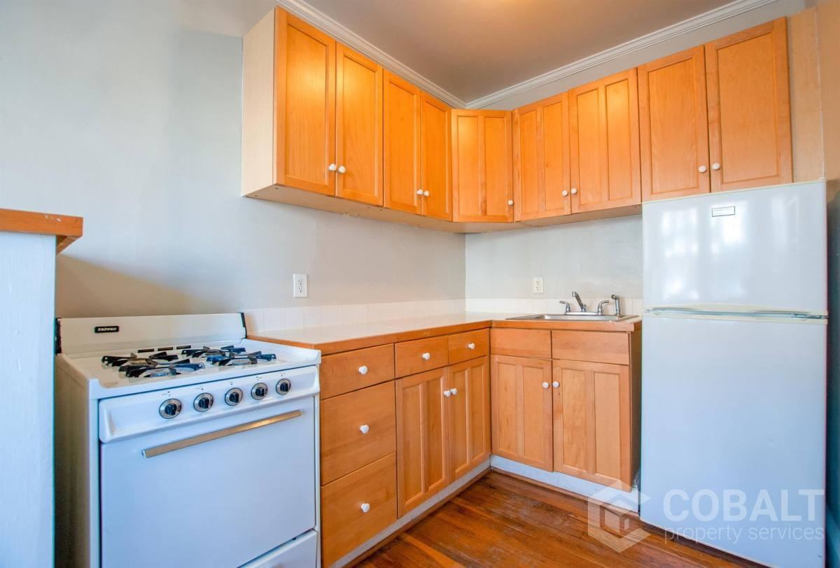 674 Somerset Ter Ne #3 - Photo 6 of 10