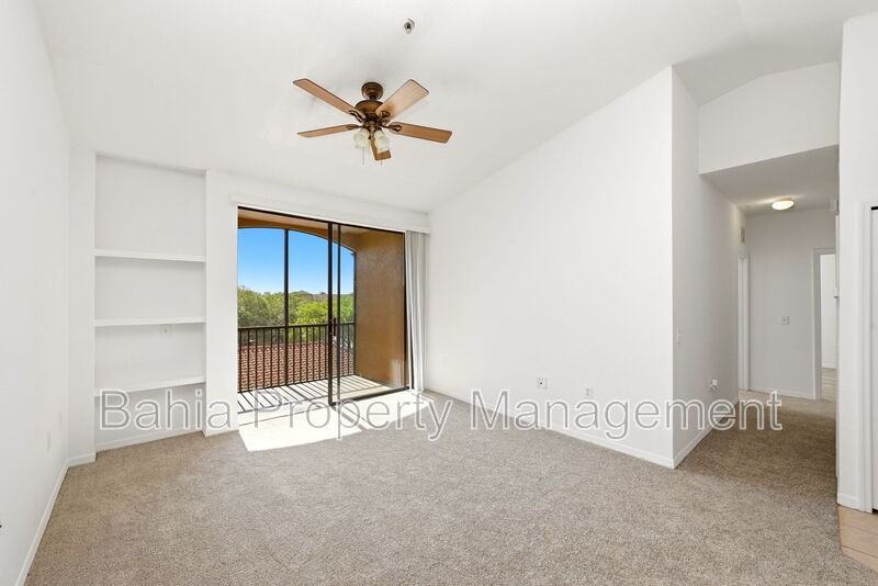 6169 Metrowest Blvd #305 - Photo 6 of 32