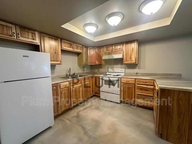 809 Bulwer St #D - Photo 4 of 14