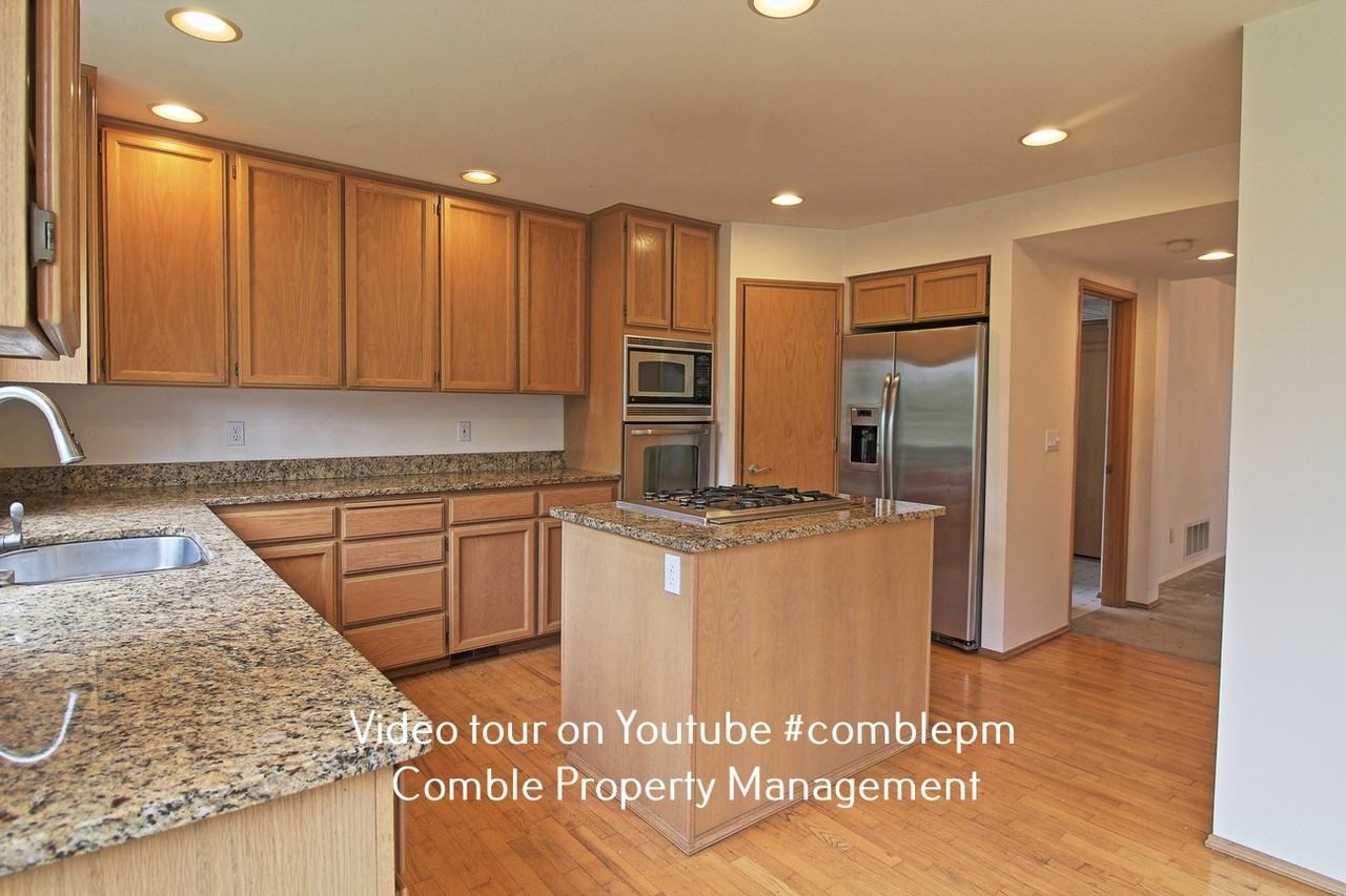 25752 Se 41st Pl - Photo 2 of 15
