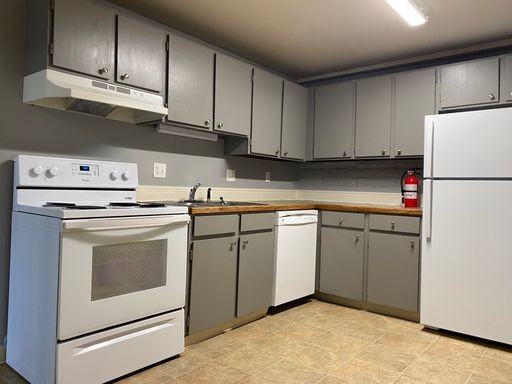 161 Mcclure Ave - Photo 2 of 7