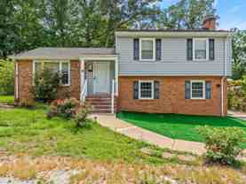 2220 Lauderdale Dr - Photo 1 of 1