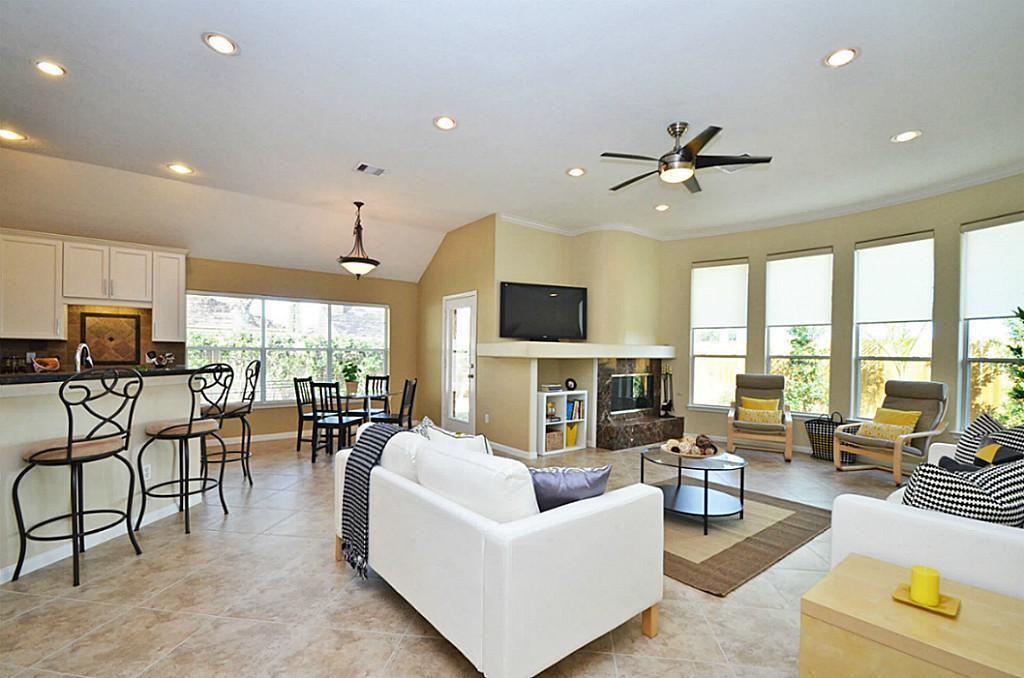 1103 Parkhaven Ln - Photo 2 of 35