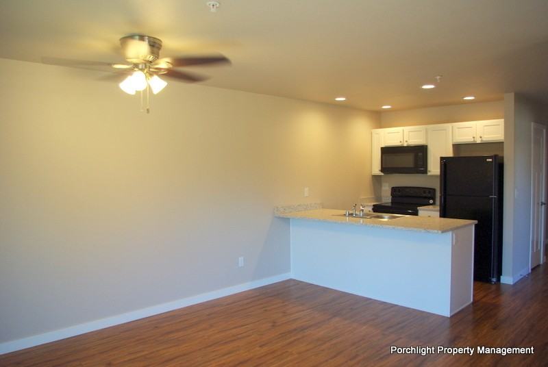 2005 Aaron Dr - Photo 2 of 13