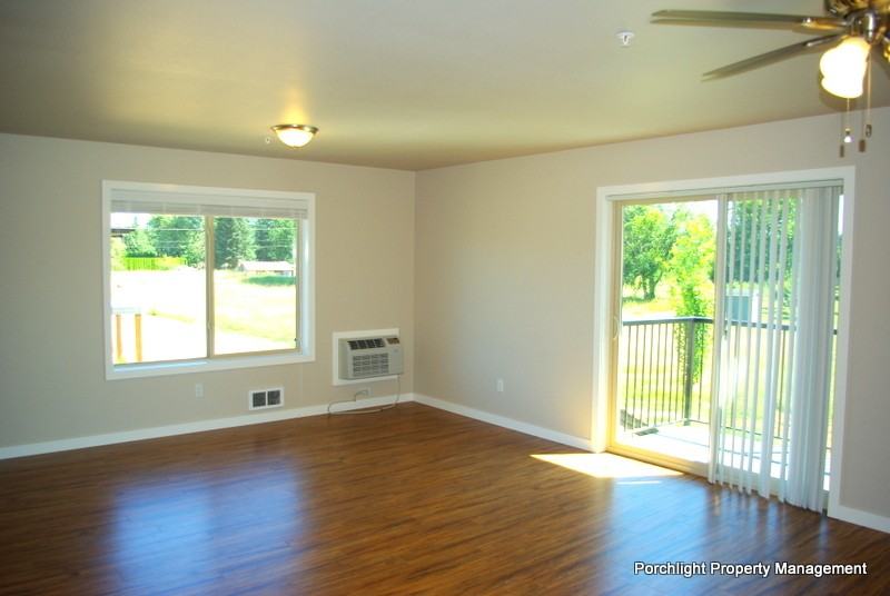 2005 Aaron Dr - Photo 3 of 13