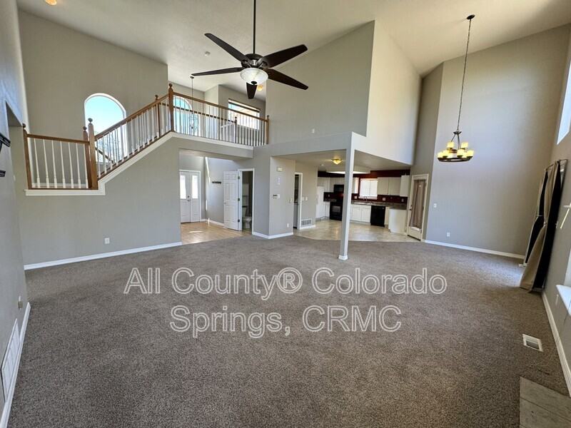 19120 Pinon Park Rd - Photo 2 of 34