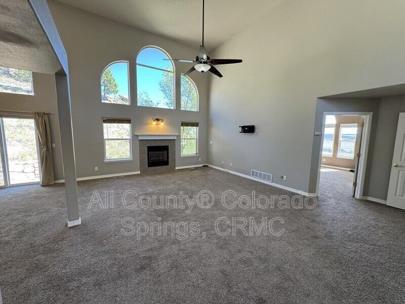 19120 Pinon Park Rd - Photo 7 of 34