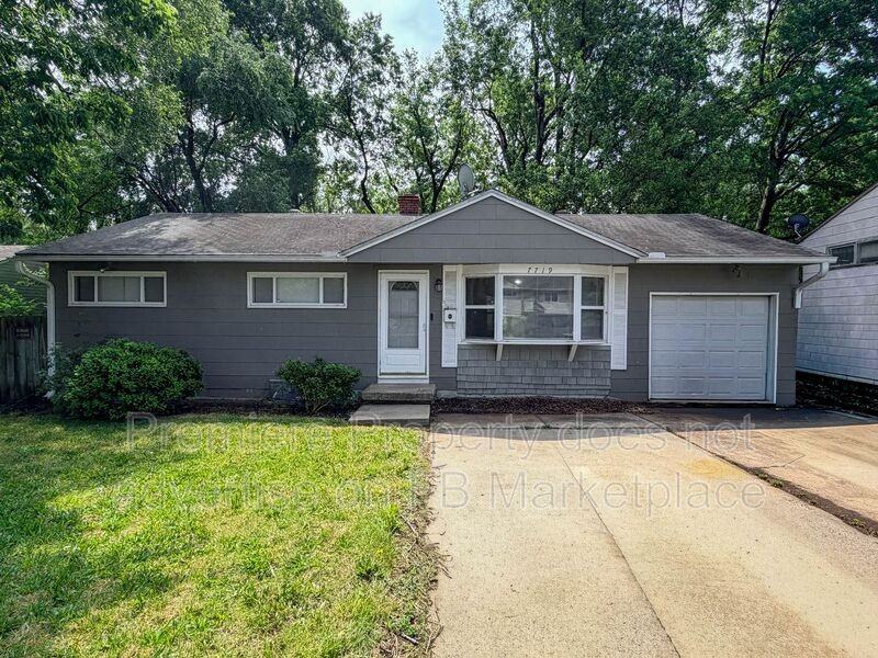 7719 E 112th Ter