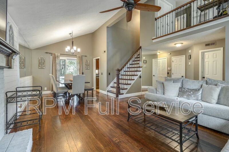 813 Bishopsgate Rd - Photo 5 of 25