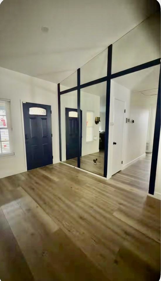 2509 Canterbury Trl #NA - Photo 2 of 19