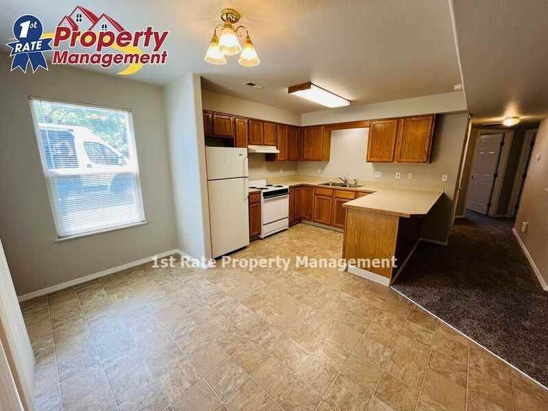 2914 W Stewart Ave #201 - Photo 6 of 16
