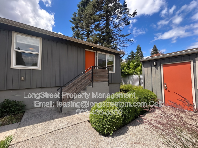 4801 Ne 50th Pl