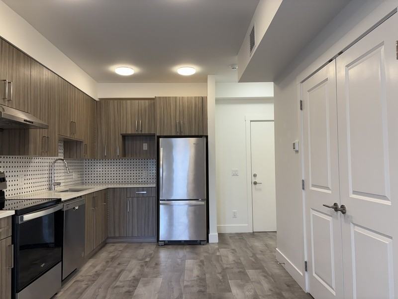 320 Mills Rd #13