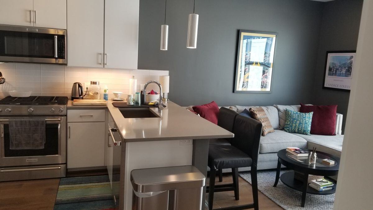 2337 Champlain St Nw - Photo 5 of 18