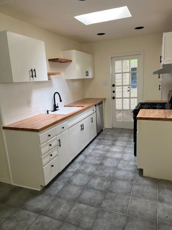 134 Aldrich Dr - Photo 4 of 9