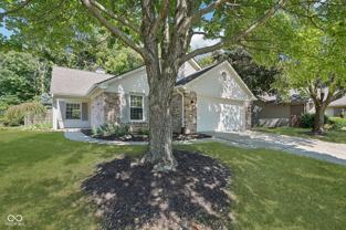 6352 Stratford Dr N - Photo 1 of 1