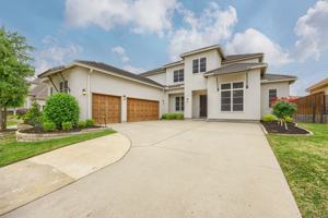 featured image of 918 Sydney Ln