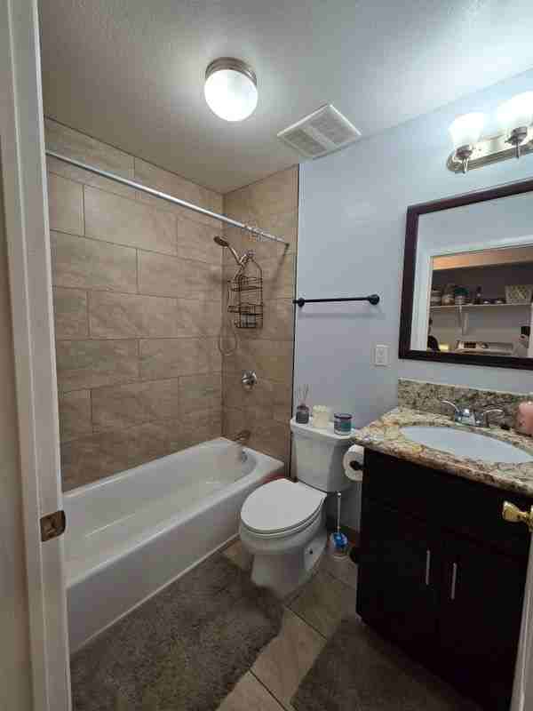 10508 S Freeman Ave ##B - Photo 5 of 12