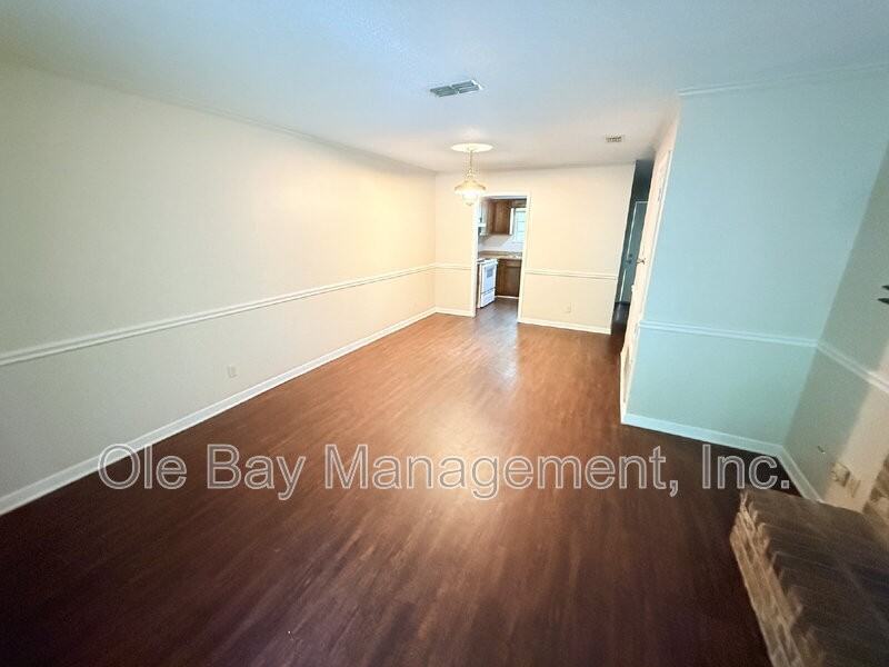 965 Navco Rd - Photo 3 of 7