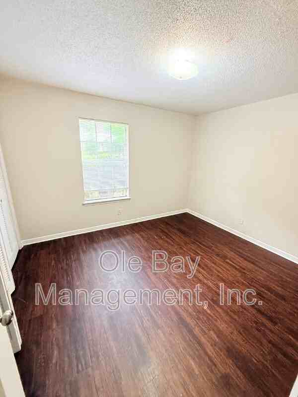 965 Navco Rd - Photo 4 of 7