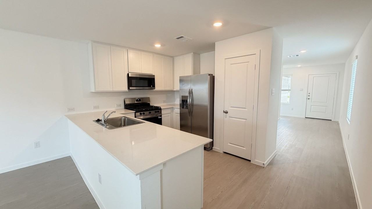 31418 Casacalenda Ln - Photo 5 of 20