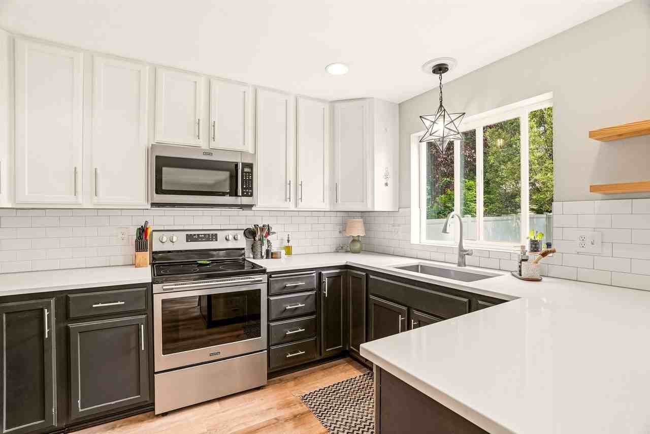 18115 E Mansfield Ave - Photo 4 of 25