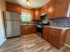 Updated 2 bedroom duplex near hospital - Photo 1 of 1