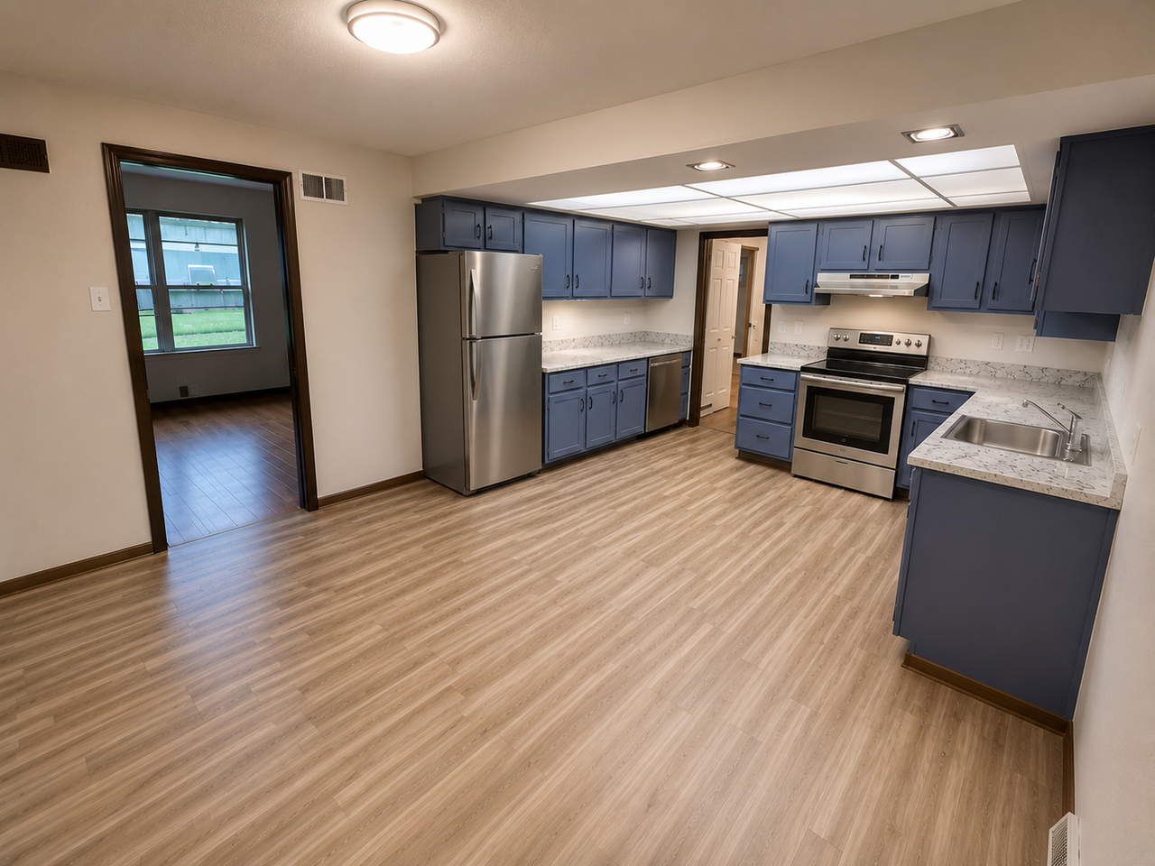 1635 Kirkham Dr - Photo 5 of 16