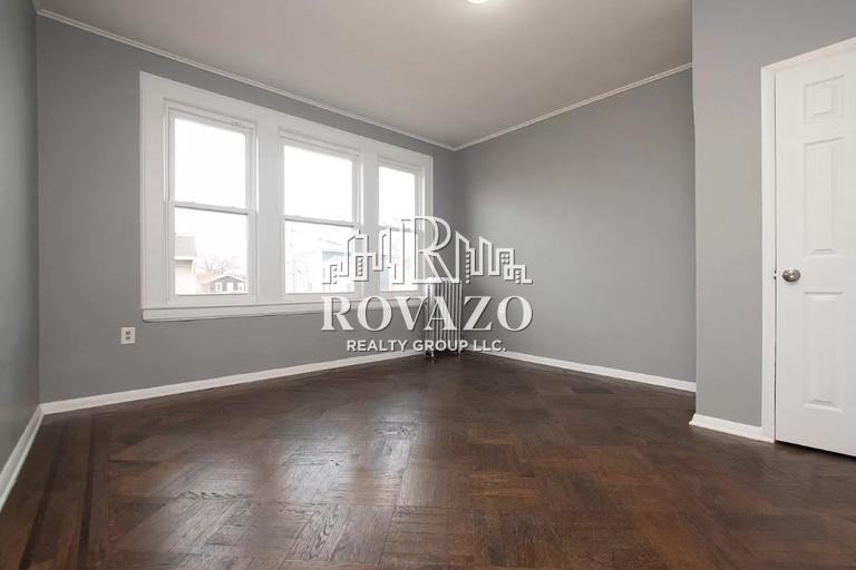 22 Ellis Avenue #2B - Photo 6 of 10