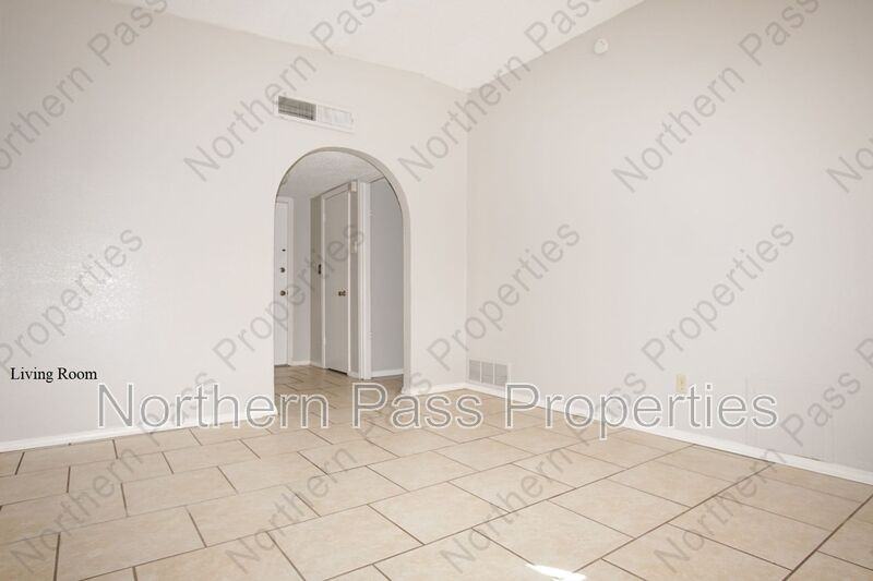10109 Milan St - Photo 5 of 28