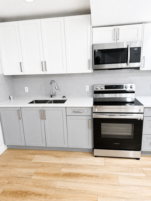 16213 31 Ave Sw - Photo 3 of 9