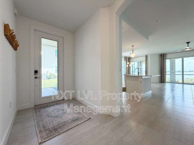 16570 Ridgeview Cir #4111 - Photo 2 of 34