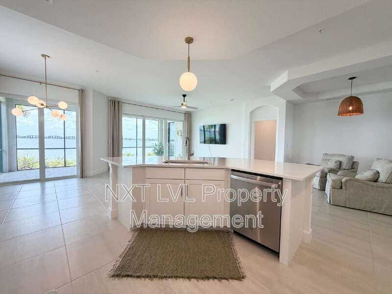 16570 Ridgeview Cir #4111 - Photo 7 of 34