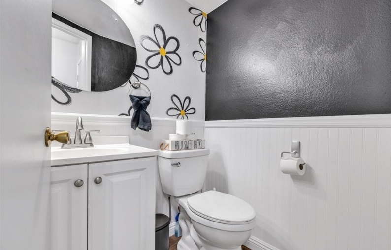 2410 W Orangethorpe Ave #6 - Photo 5 of 13